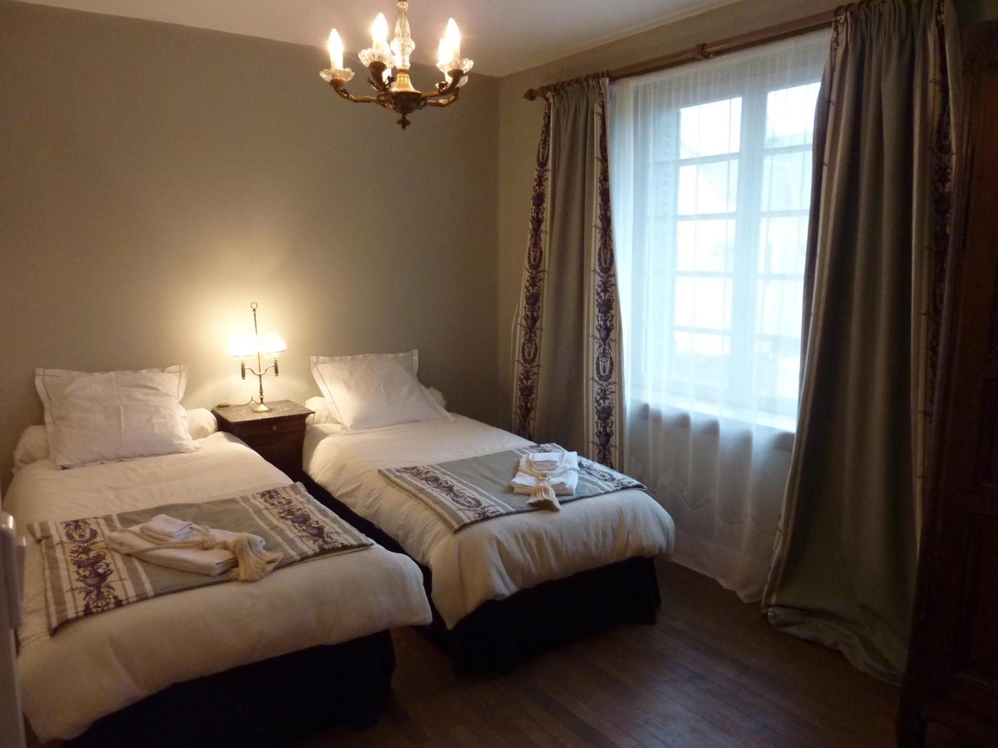 Le Logis Alexandra Bnb La Trimouille Zewnętrze zdjęcie