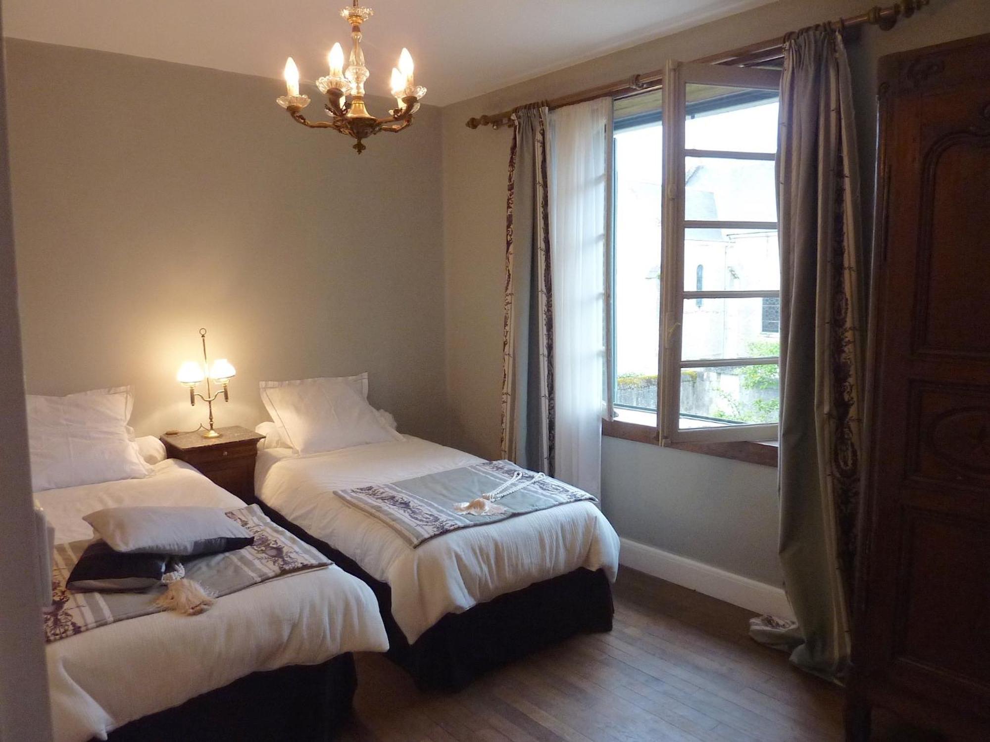 Le Logis Alexandra Bnb La Trimouille Zewnętrze zdjęcie