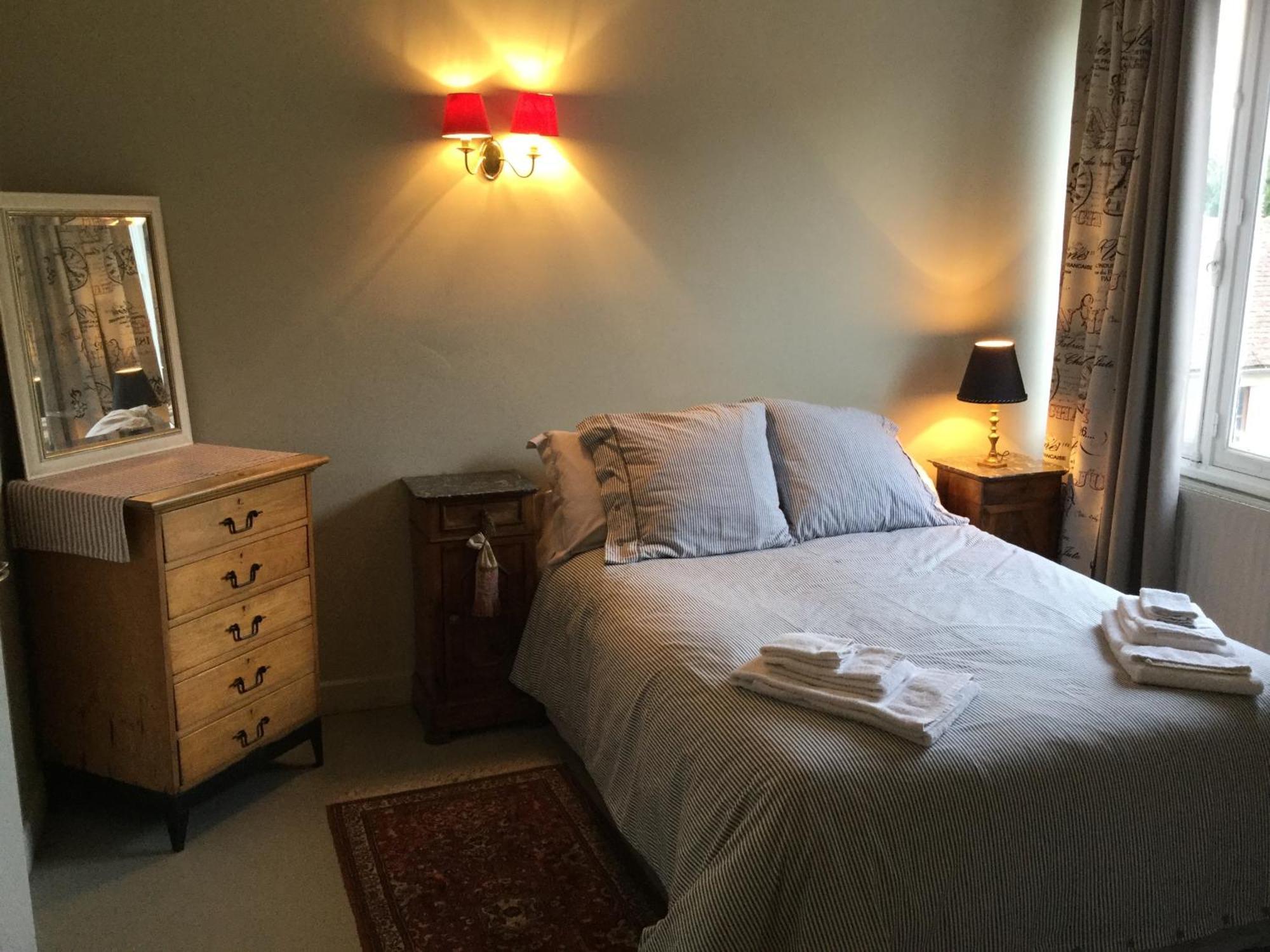 Le Logis Alexandra Bnb La Trimouille Zewnętrze zdjęcie