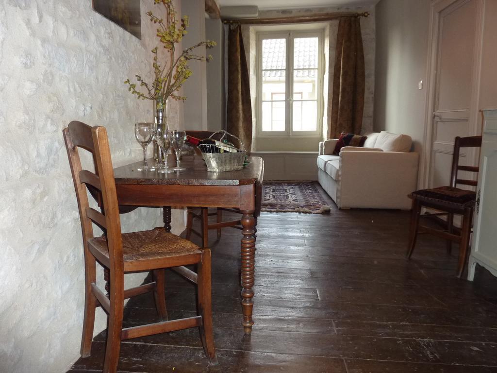 Le Logis Alexandra Bnb La Trimouille Pokój zdjęcie