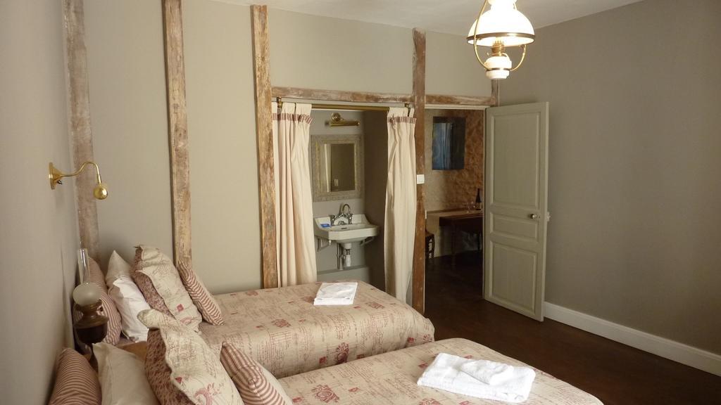 Le Logis Alexandra Bnb La Trimouille Zewnętrze zdjęcie
